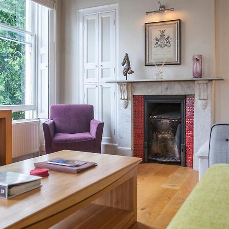 Stunning Spacious Central Apartment Near Parade Gardens Bath Exterior photo